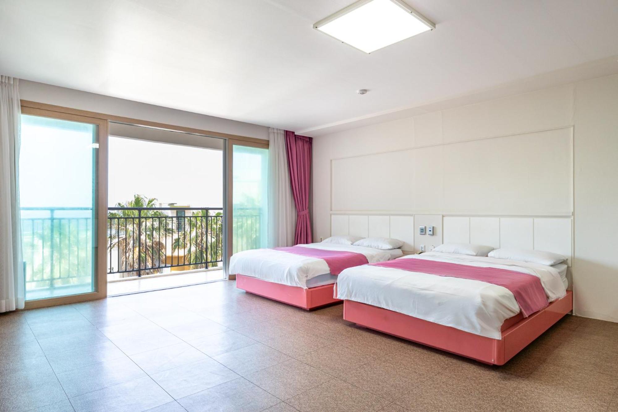 Amoureux Resort Jeju Bagian luar foto