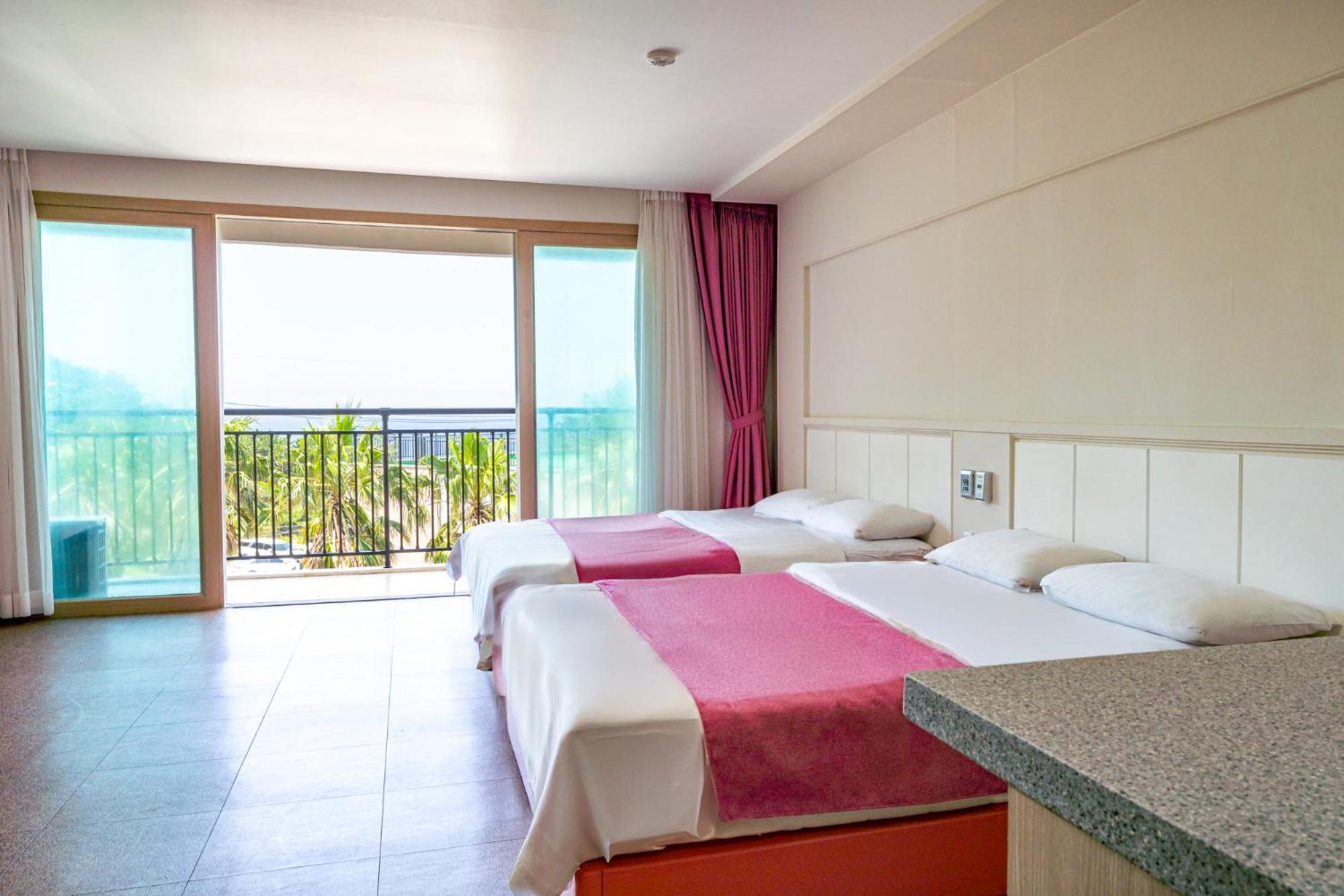 Amoureux Resort Jeju Bagian luar foto