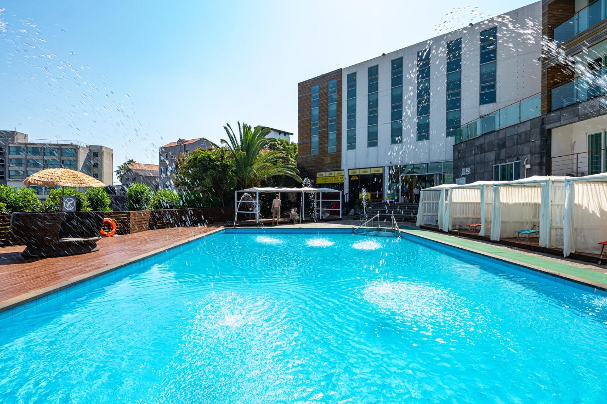 Amoureux Resort Jeju Bagian luar foto