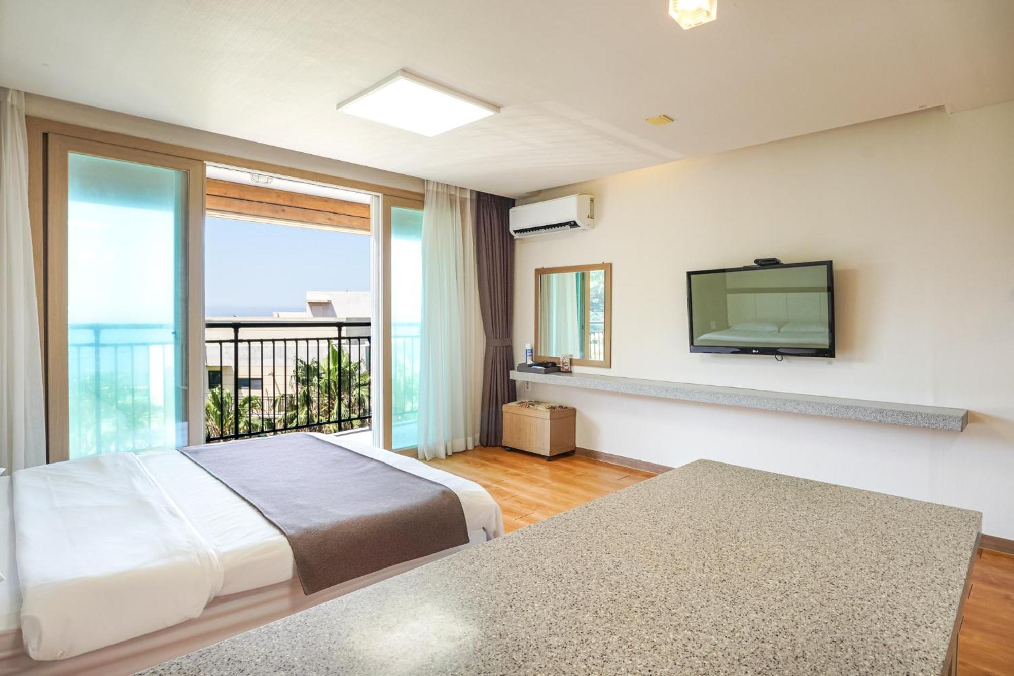 Amoureux Resort Jeju Bagian luar foto